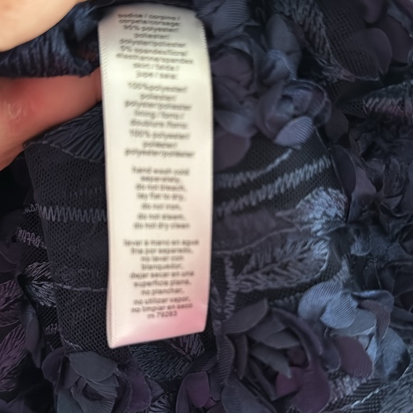 Size 12 navy evening gown - Picture 6 of 7